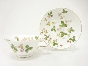 WEDGWOOD　ウェッジウッド　ワイルドストロベリー　ティーカップ＆ソーサー　洋食器